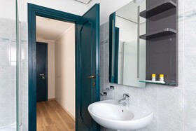 B&B Hotel COMO City Center