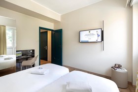 B&B Hotel COMO City Center