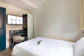 B&B Hotel COMO City Center