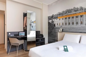 B&B Hotel COMO City Center