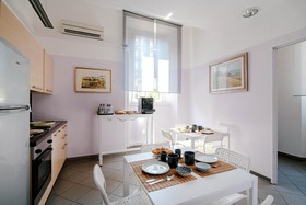 Downtown Rooms