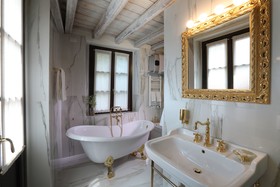 Suites & Atelier Lake Como