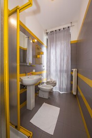 The Square Apartment