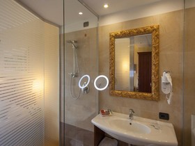 Boffenigo Panorama & Experience Hotel