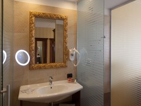 Boffenigo Panorama & Experience Hotel