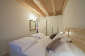La Gazza Ladra Apartments