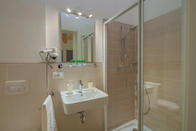 La Gazza Ladra Apartments
