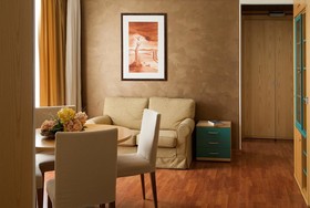 Hotel Leonardo Da Vinci - Erba