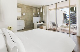 Eden Reserve Hotel & Villas