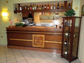 Hotel Touring Gardone Riviera