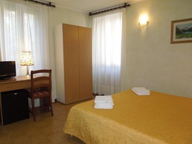 Hotel Touring Gardone Riviera