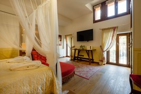 Boutique Hotel Villa Sostaga