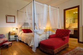 Boutique Hotel Villa Sostaga