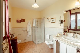 Boutique Hotel Villa Sostaga