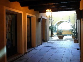 La Contrada