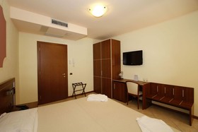 Hotel Grotto Bagat