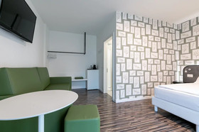 Hi Hotels Torbole Pool & Spa