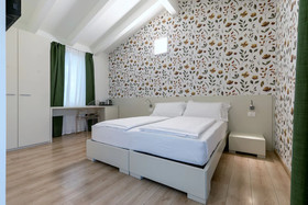 Hi Hotels Torbole Pool & Spa