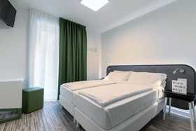 Hi Hotels Torbole Pool & Spa
