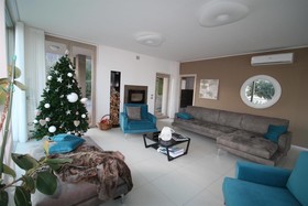 Bellagio Village Residence