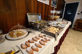 Dolci Colli Bike & Family Hotel