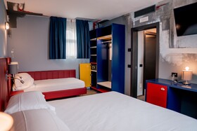 K Modern Hotel