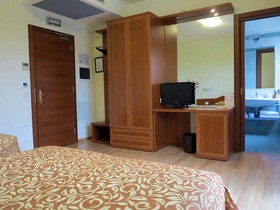 Hotel Nuova Barcaccia