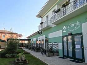 Rooms and Breakfast La Forgia