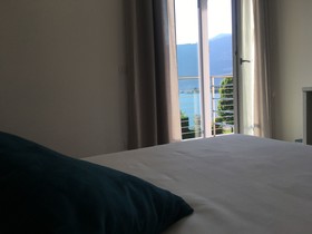 Tramonti E Lago