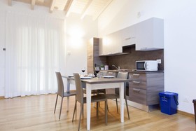 Polpenazze Halldis Apartments