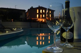 Polpenazze Halldis Apartments