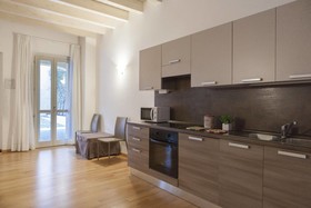 Polpenazze Halldis Apartments