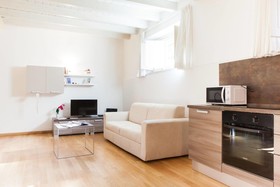 Polpenazze Halldis Apartments