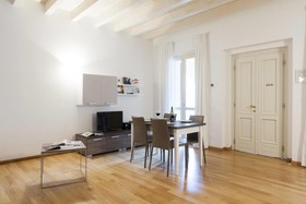 Polpenazze Halldis Apartments