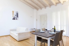 Polpenazze Halldis Apartments