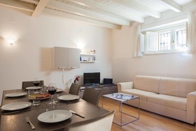 Polpenazze Halldis Apartments