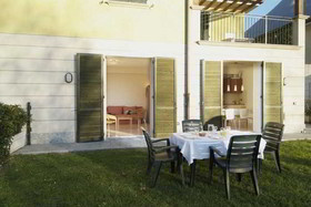 Porto Letizia Fronte Lago