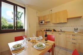 Porto Letizia Fronte Lago