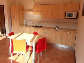 Porto Letizia Fronte Lago