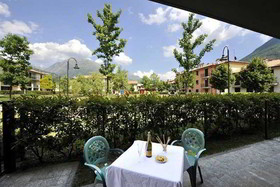 Porto Letizia Fronte Lago