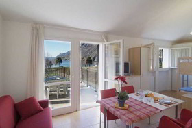 Porto Letizia Fronte Lago