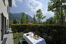 Porto Letizia Fronte Lago
