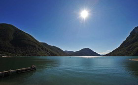 Porto Letizia Fronte Lago