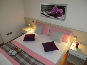 Bella Villa Apartments