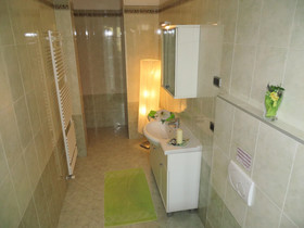 Bella Villa Apartments