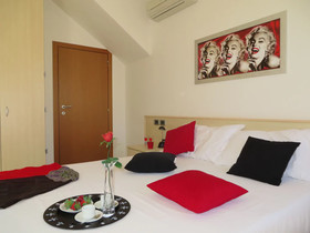 Bella Villa Apartments