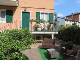 Bella Villa Apartments