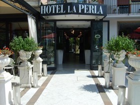 Hotel La Perla