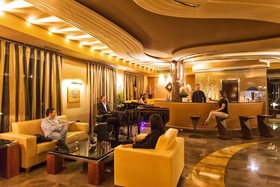 Hotel Kristal Palace