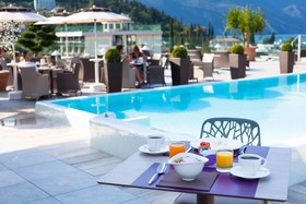 Hotel Kristal Palace